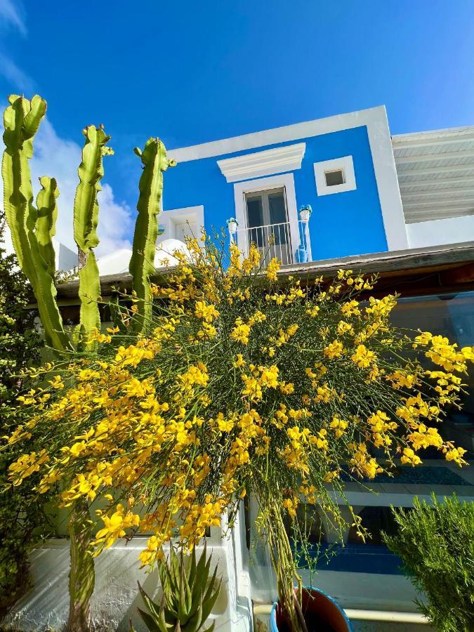 La Ginestra Villa Panarea Exterior photo