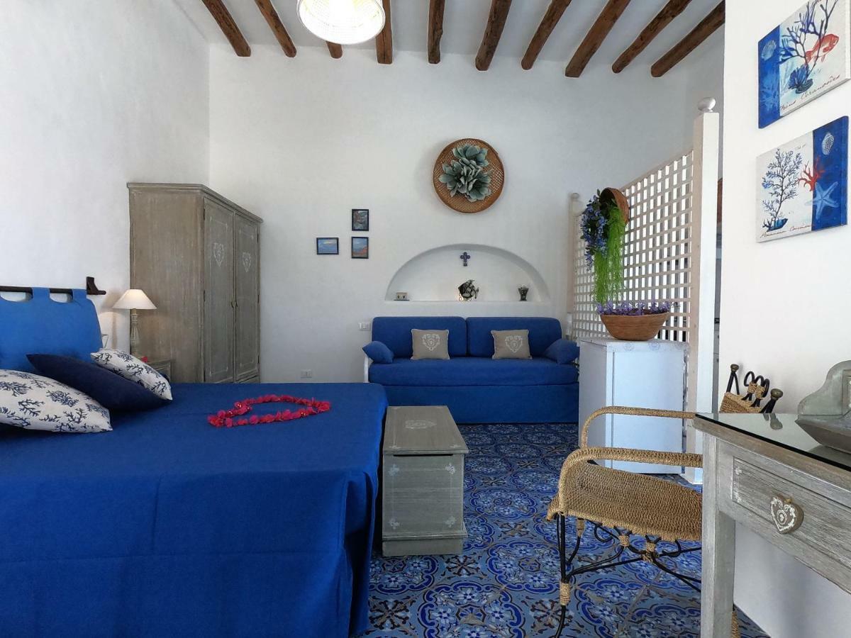 La Ginestra Villa Panarea Exterior photo
