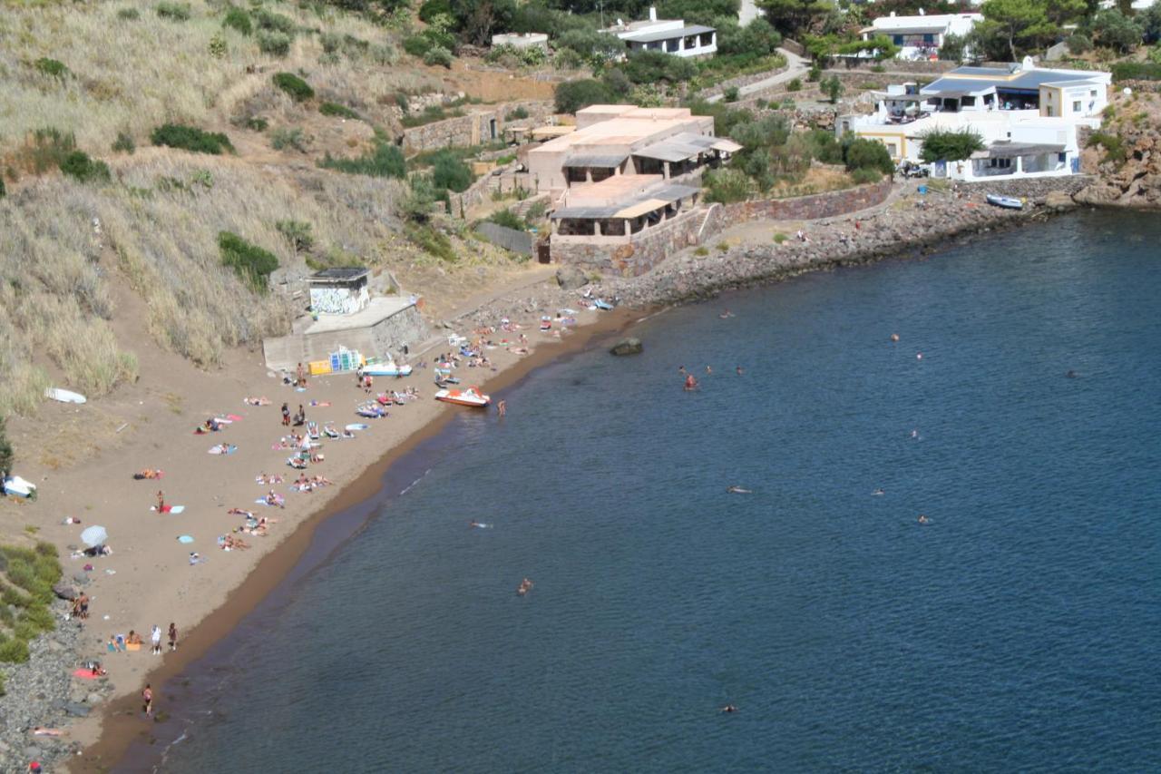 La Ginestra Villa Panarea Exterior photo